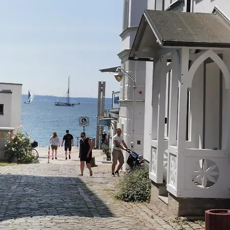 Homelig Altstadt 3 アパート ザスニッツ